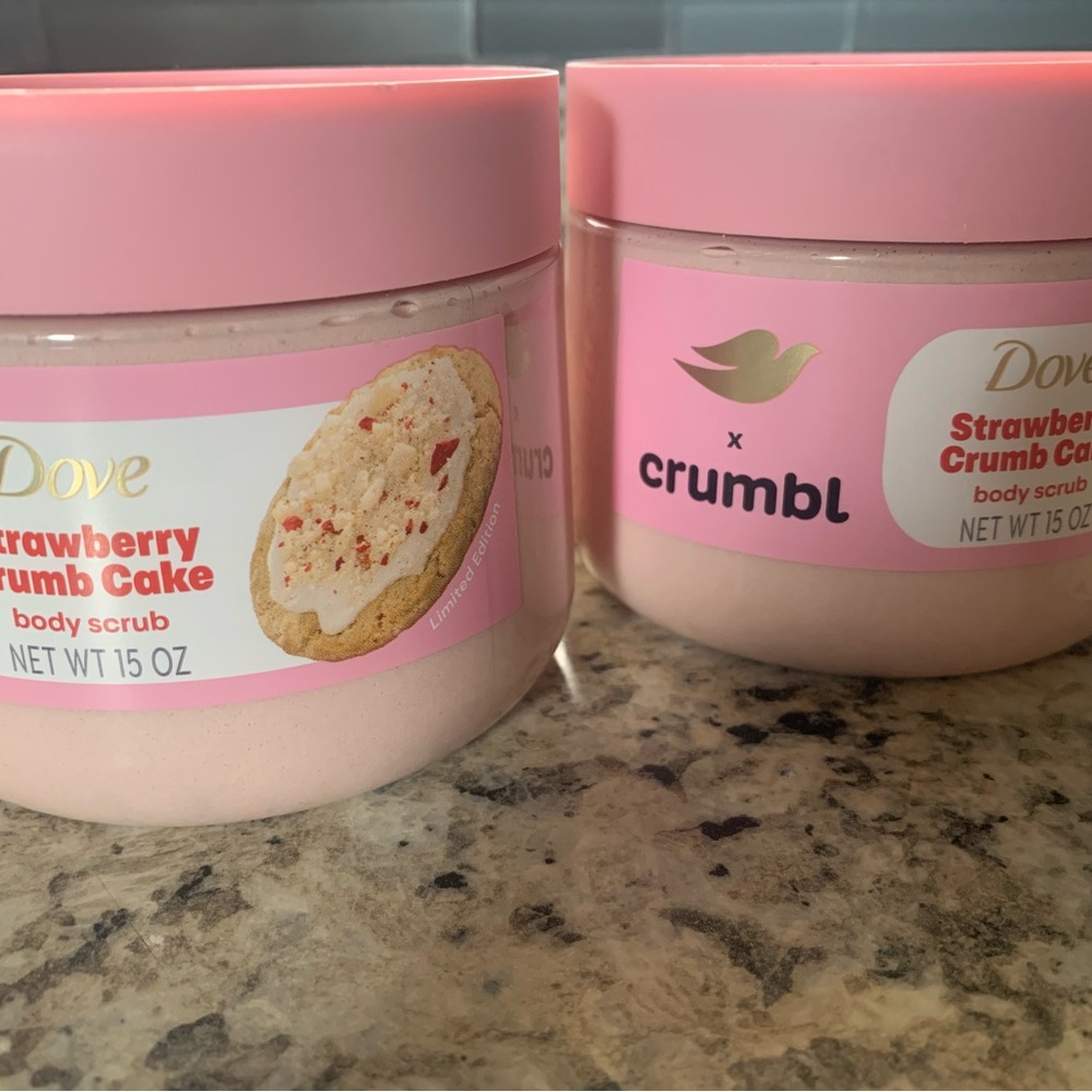 Dove x Crumbl Strawberry Crumb Cake Body Scrub - bundle